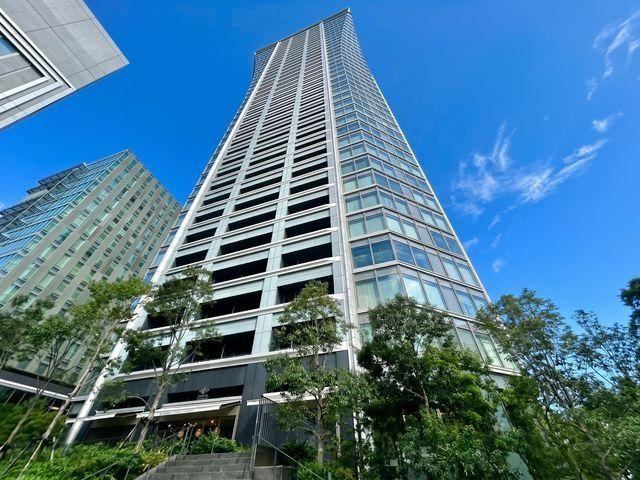 2LDK apartment in Shibuya Ward, Tokyo - Photo 1