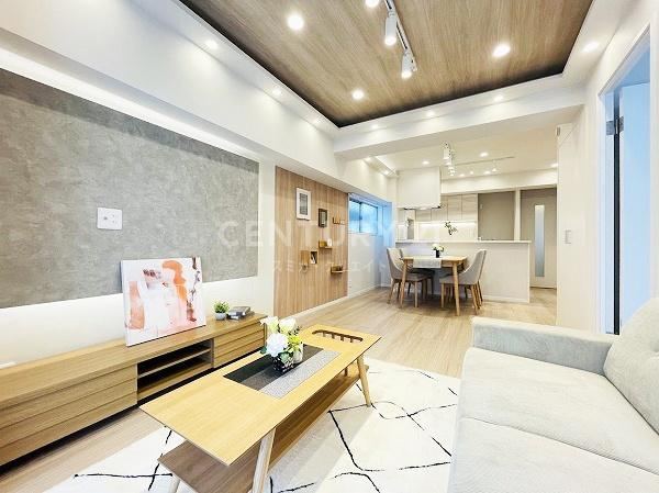 2LDK apartment in Koto Ward, Tokyo - Photo 1