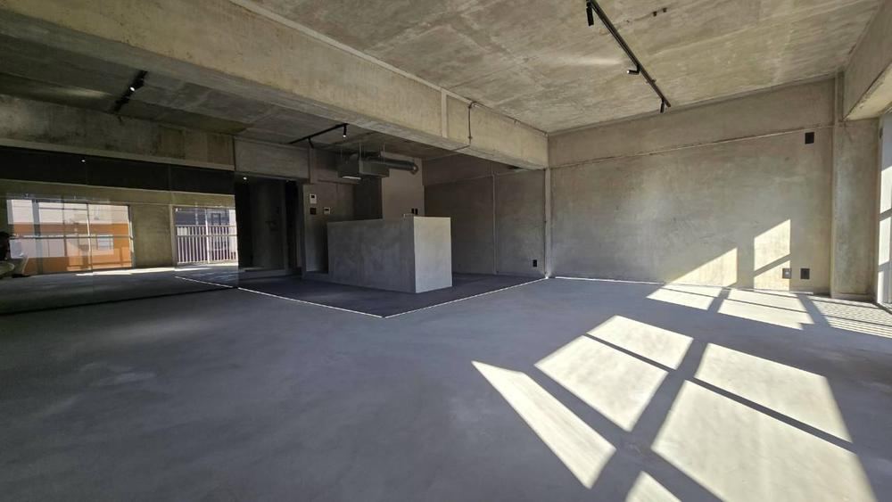 1LDK apartment in Minato Ward, Osaka - Photo 1