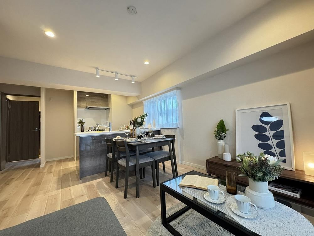2LDK apartment in Sumida Ward, Tokyo - Photo 1