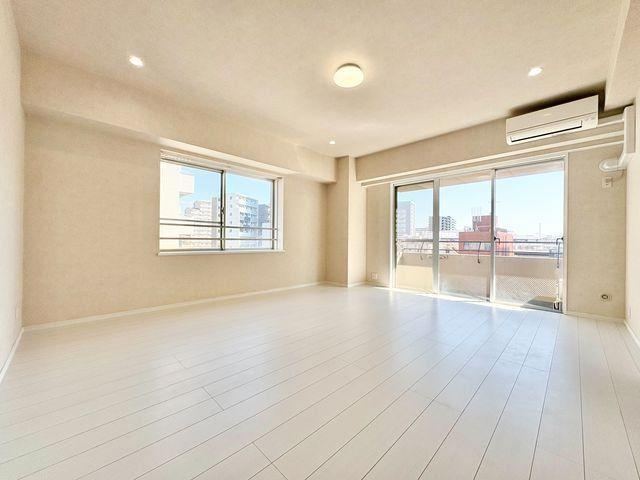 3LDK apartment in Koto Ward, Tokyo - Photo 1