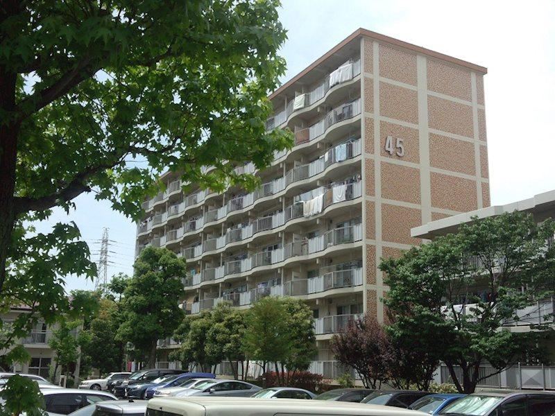 2LDK apartment in Ichikawa, Chiba - Photo 1