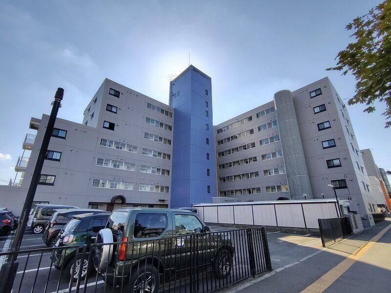 3LDK apartment in Shiroishi Ward, Sapporo, Hokkaido - Photo 1