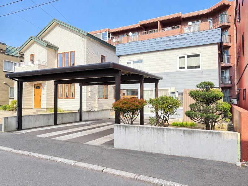 4LDK house in Shiroishi Ward, Sapporo, Hokkaido - Photo 1