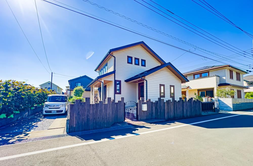 3LDK house in Hamura, Tokyo - Photo 1