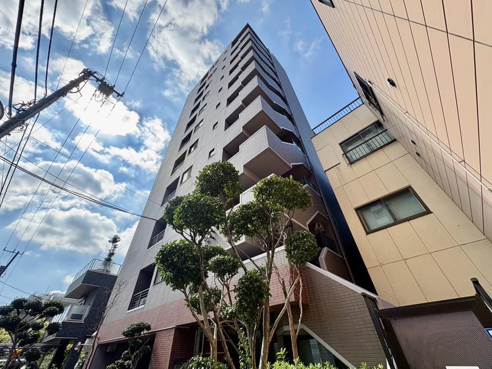 2LDK apartment in Sumida Ward, Tokyo - Photo 1