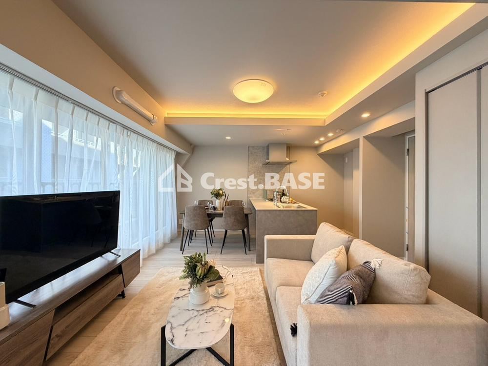 1LDK apartment in Shinjuku Ward, Tokyo - Photo 1
