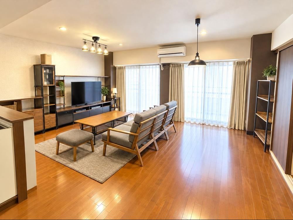 3LDK apartment in Higashiosaka, Osaka - Photo 1