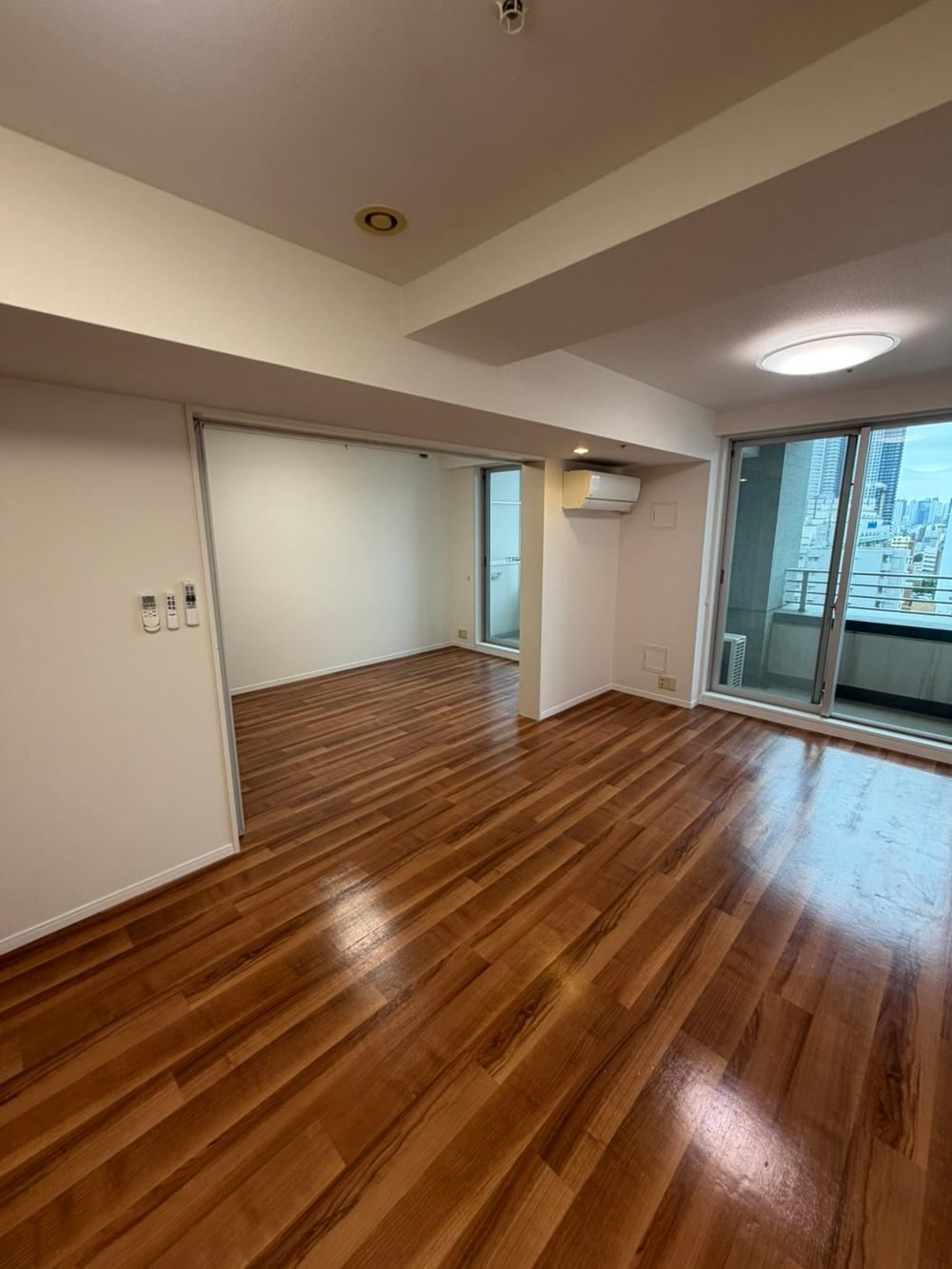 1LDK+S apartment in Toshima Ward, Tokyo - Photo 1