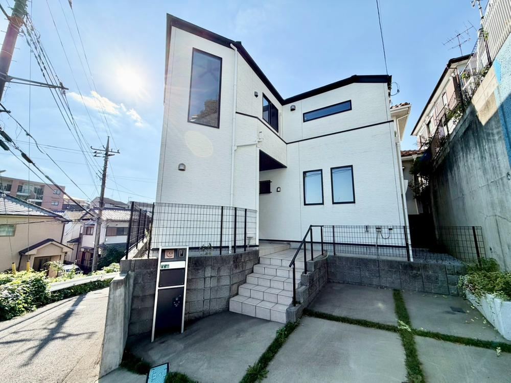 3LDK house in Zama, Kanagawa - Photo 1
