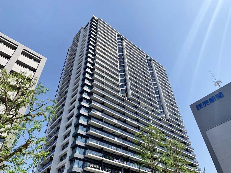 3LDK apartment in Kita Ward, Osaka - Photo 1