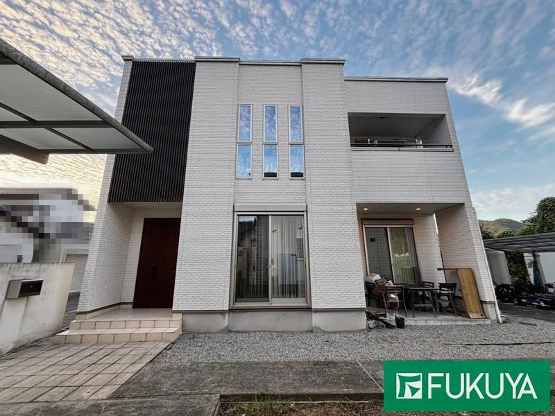4LDK house in Himeji, Hyogo - Photo 1