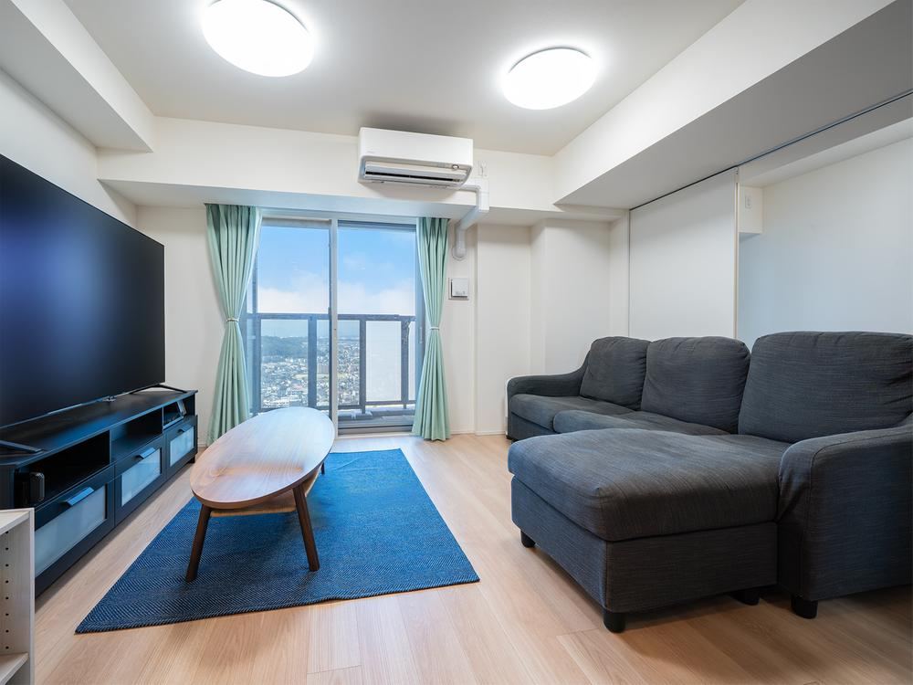 2LDK apartment in Tama, Tokyo - Photo 1