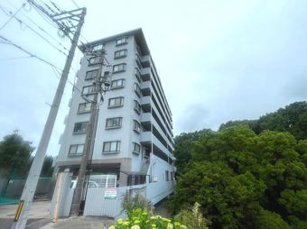 4LDK apartment in Hatsukaichi