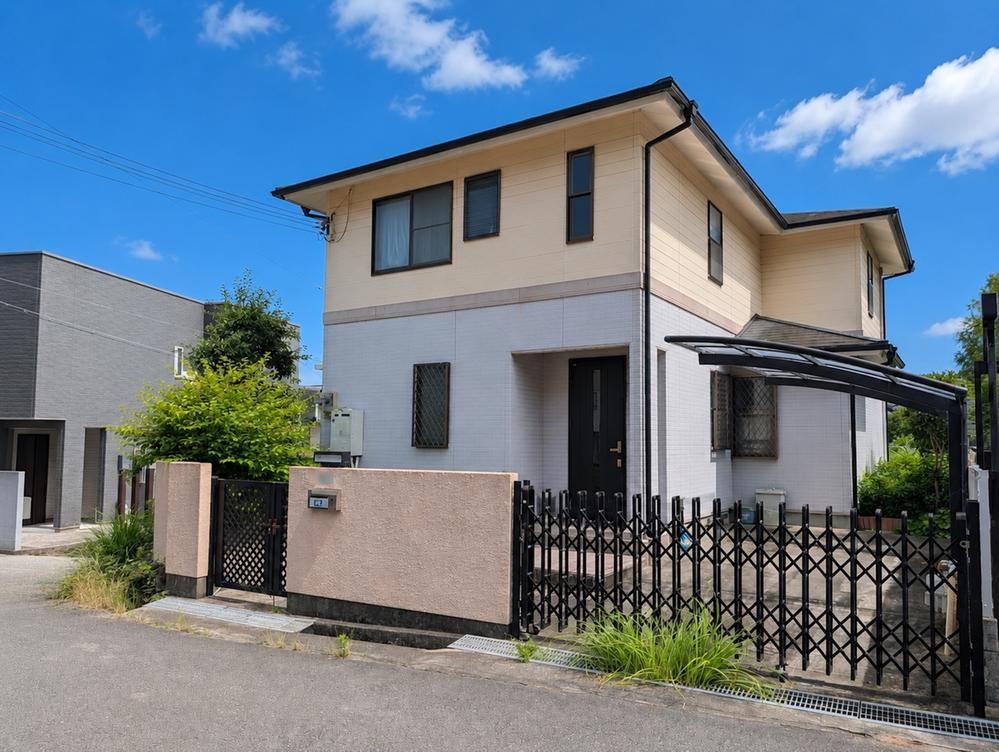 4LDK+2S house in Mino, Osaka - Photo 1