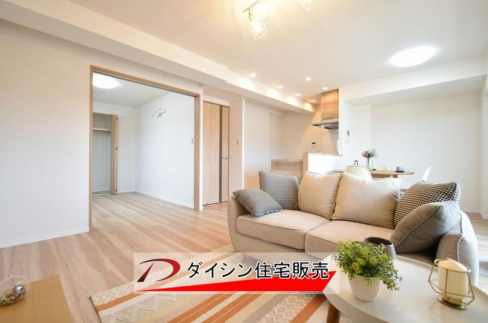 2LDK+S apartment in Fukuyama, Hiroshima - Photo 1