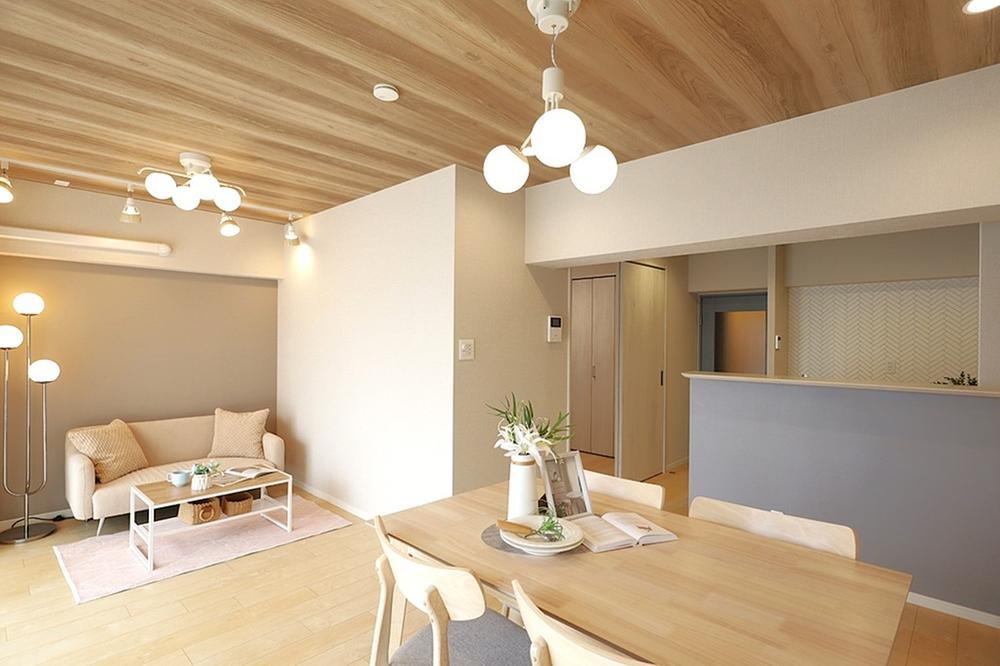 2LDK apartment in Tennoji Ward, Osaka - Photo 1