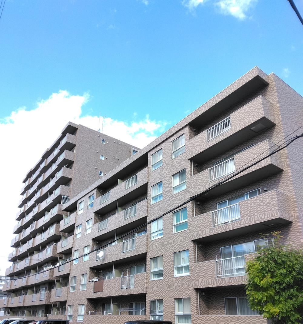 3LDK apartment in Shiroishi Ward, Sapporo, Hokkaido - Photo 1