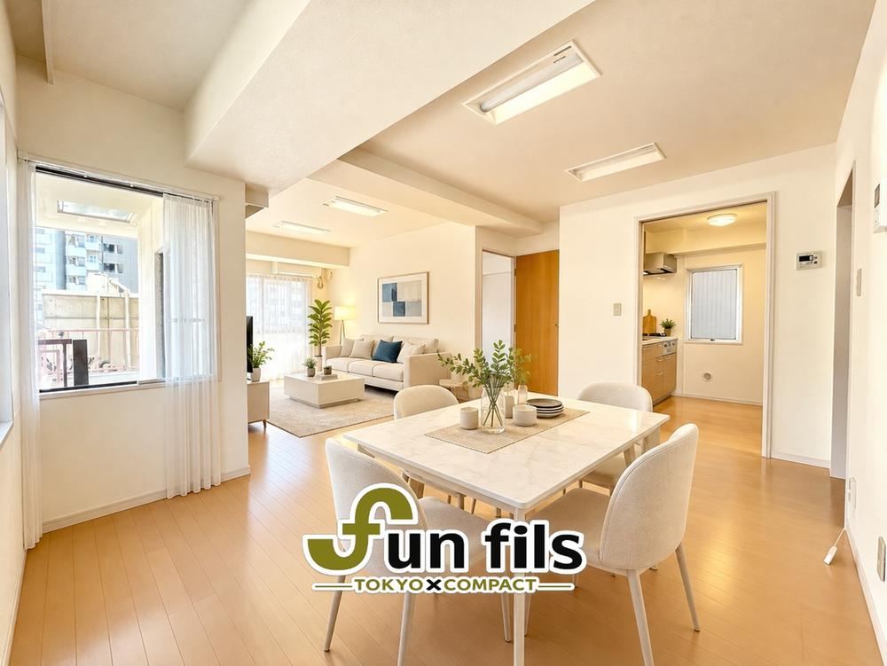 2LDK apartment in Shinjuku Ward, Tokyo - Photo 1