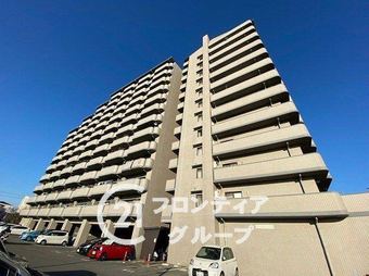 1LDK apartment in Yao