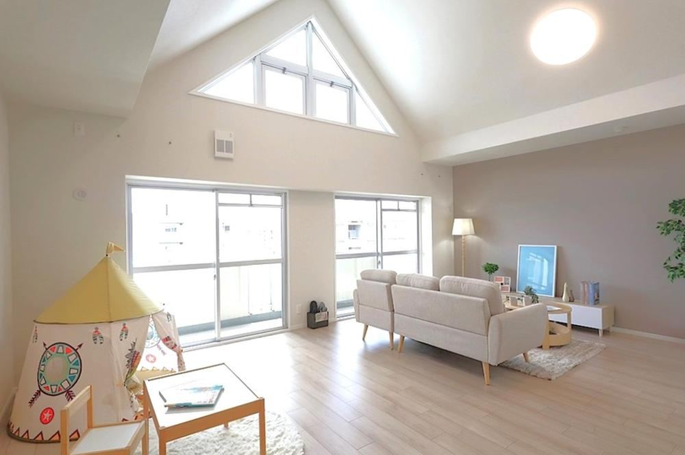 2LDK apartment in Nishinomiya, Hyogo - Photo 1