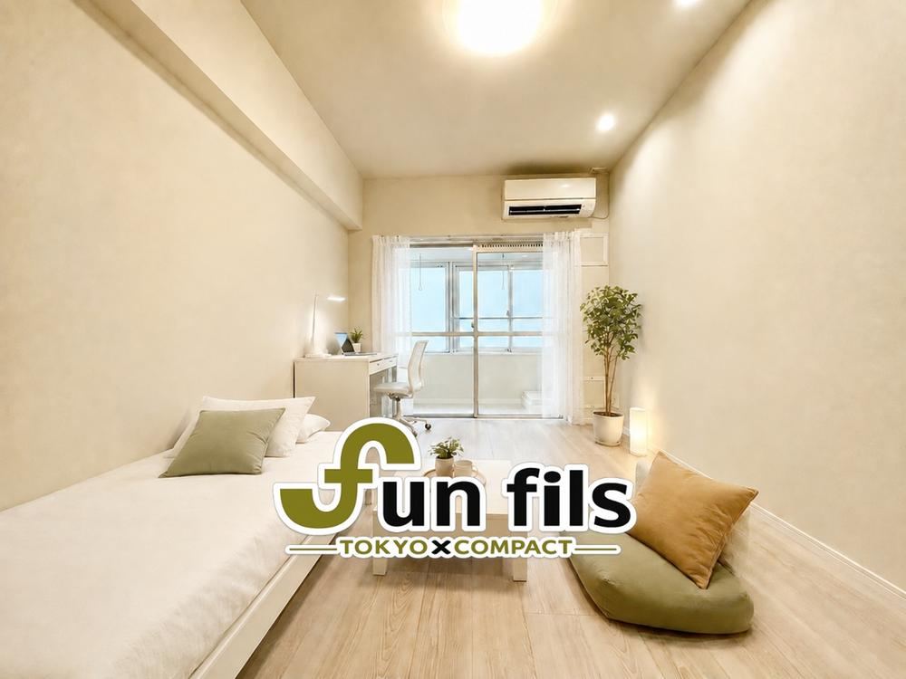 studio apartment in Shinjuku Ward, Tokyo - Photo 1