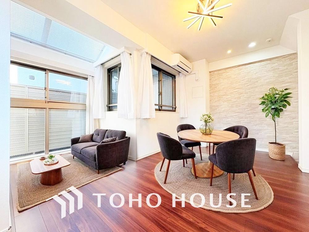 2LDK apartment in Shibuya Ward, Tokyo - Photo 1