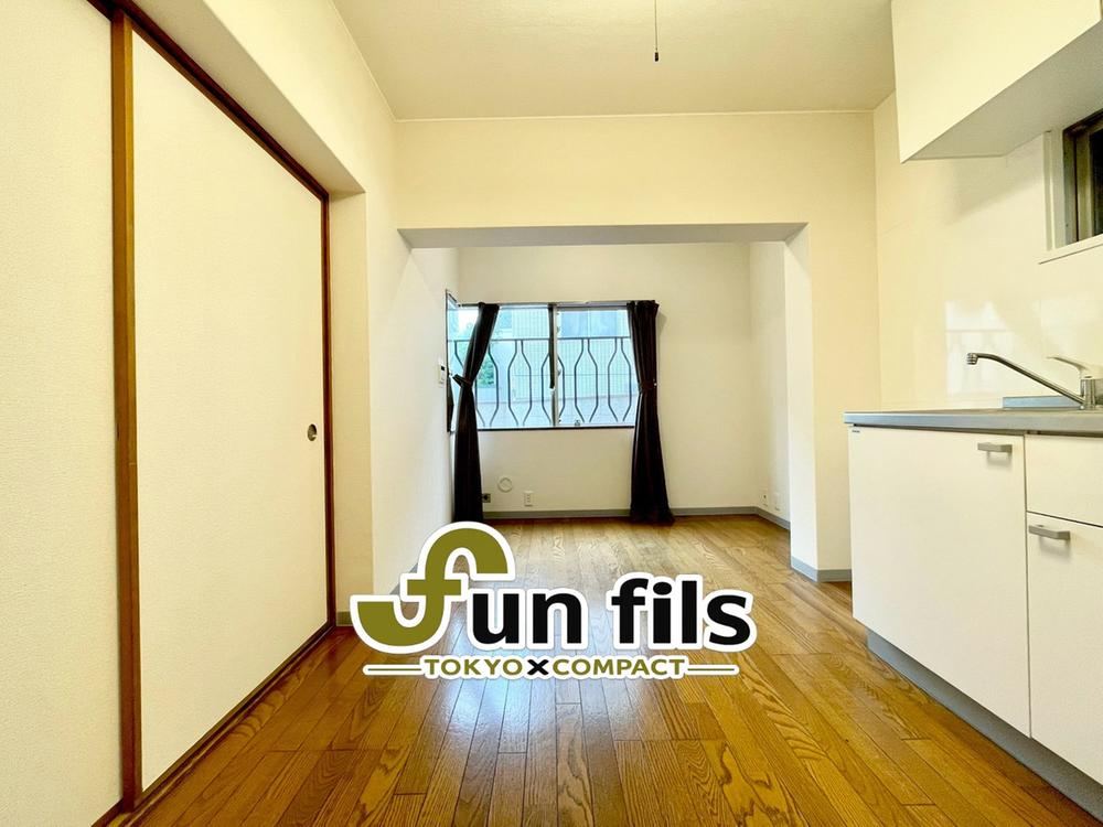 1LDK apartment in Shinjuku Ward, Tokyo - Photo 1
