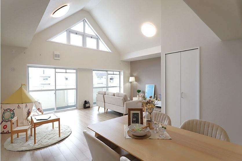 2LDK apartment in Nishinomiya, Hyogo - Photo 1