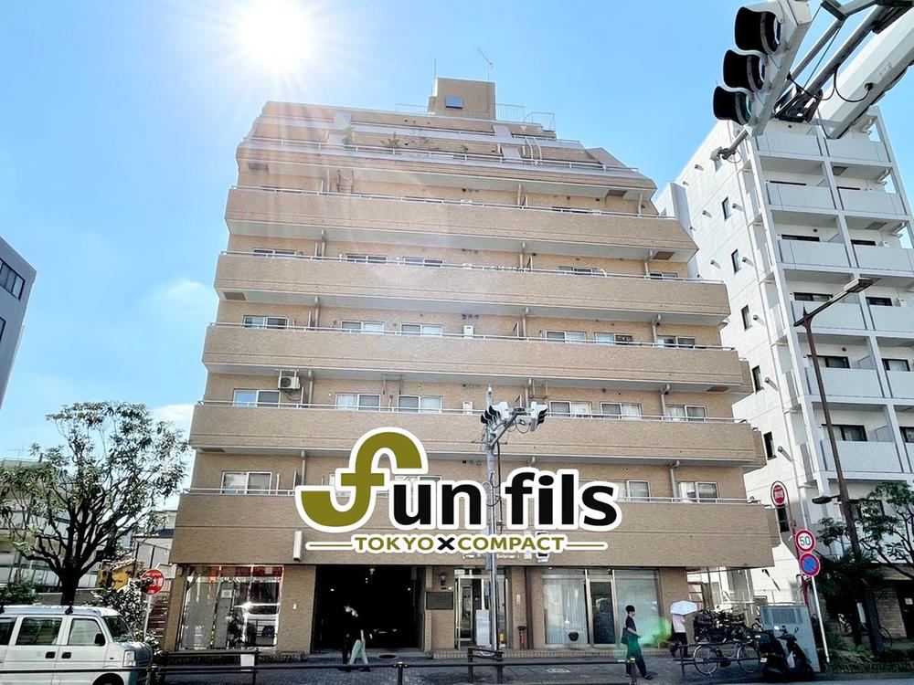 1LDK apartment in Shinjuku Ward, Tokyo - Photo 1