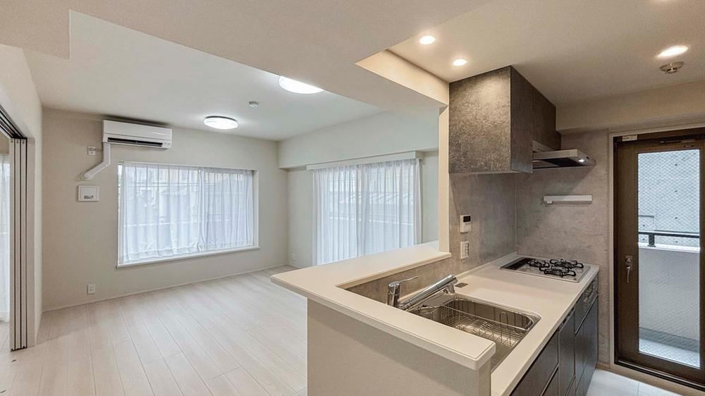 3LDK apartment in Tsuzuki Ward, Yokohama, Kanagawa - Photo 1