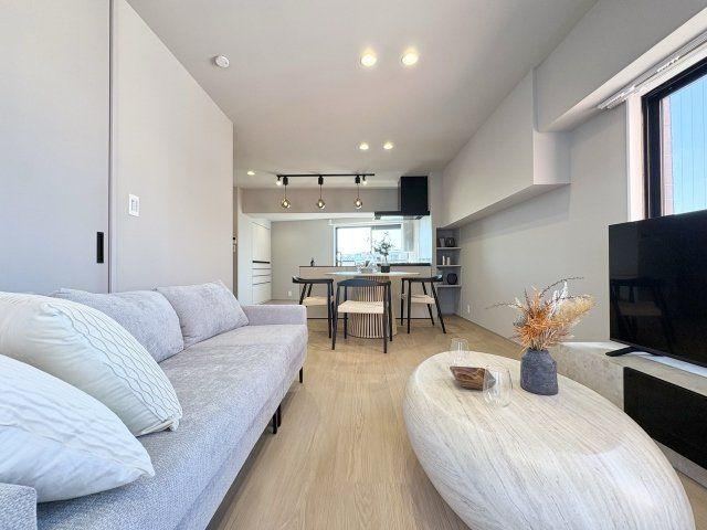 1LDK apartment in Shibuya Ward, Tokyo - Photo 1
