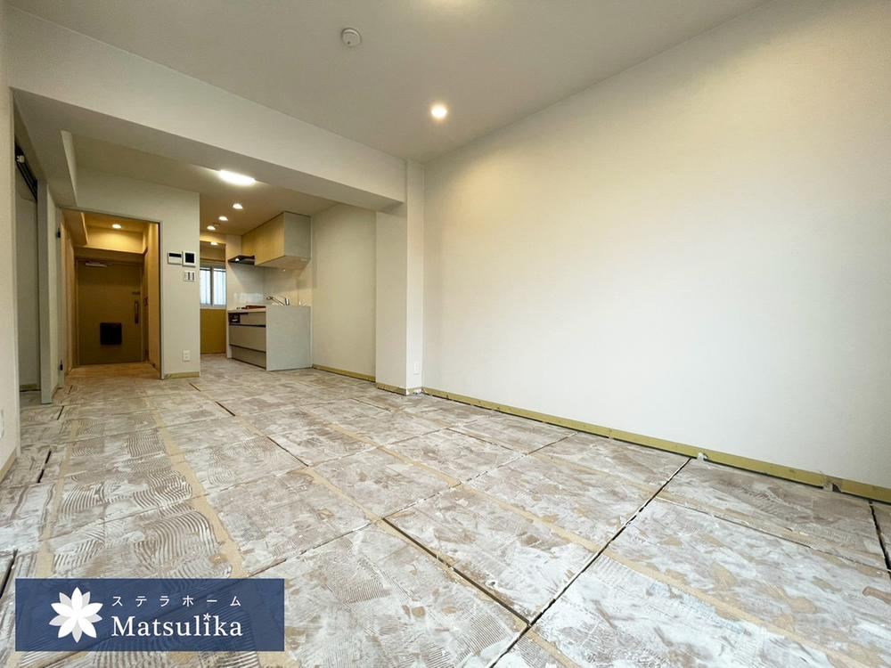 2LDK apartment in Asahi Ward, Osaka - Photo 1