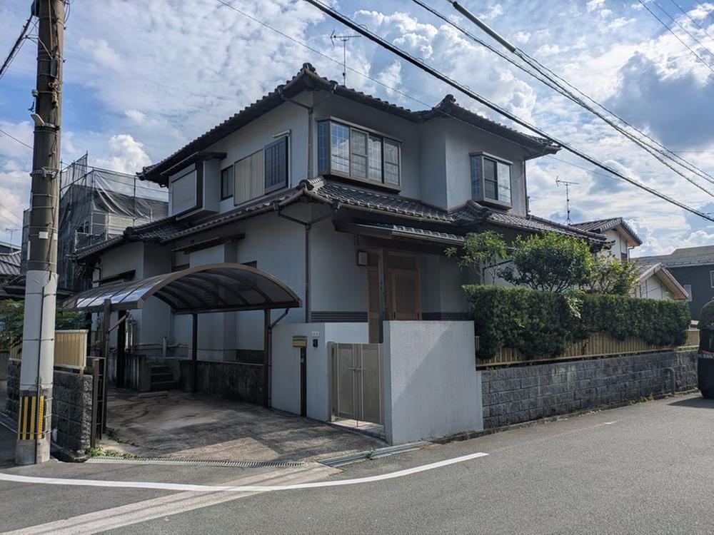 5LDK house in Munakata, Fukuoka - Photo 1