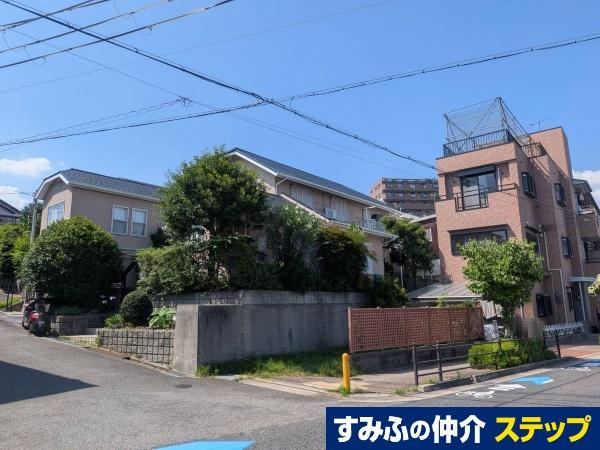 5LDK house in Suita, Osaka - Photo 1