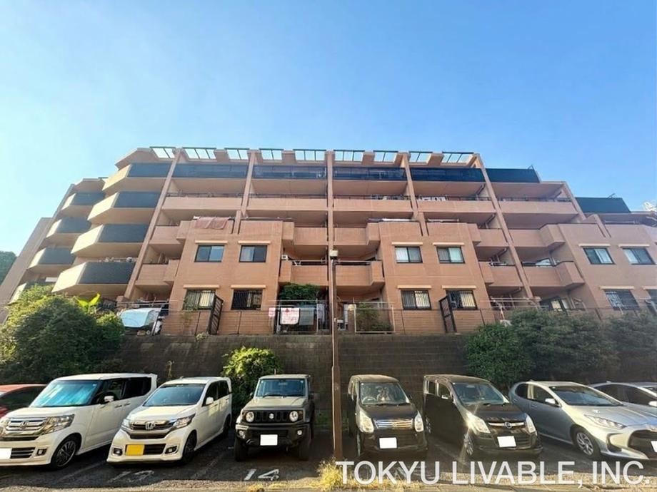 4LDK apartment in Miyamae Ward, Kawasaki, Kanagawa - Photo 1