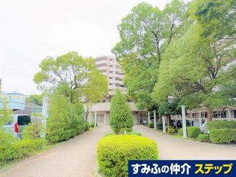3LDK apartment in Sakae Ward, Yokohama