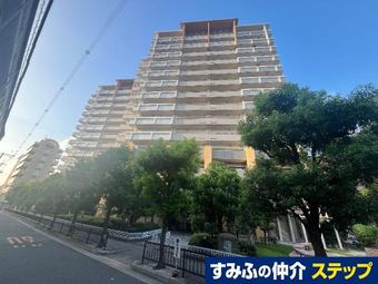 4LDK apartment in Higashisumiyoshi Ward