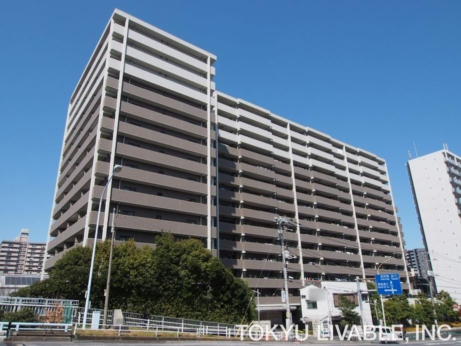 2LDK+S apartment in Koto Ward, Tokyo - Photo 1