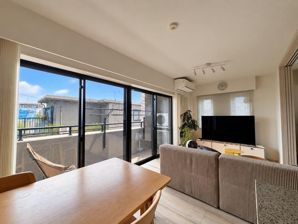 2LDK+S apartment in Musashino, Tokyo - Photo 1