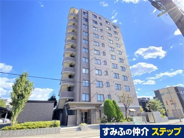 4LDK apartment in Higashi Ward, Sapporo, Hokkaido - Photo 1
