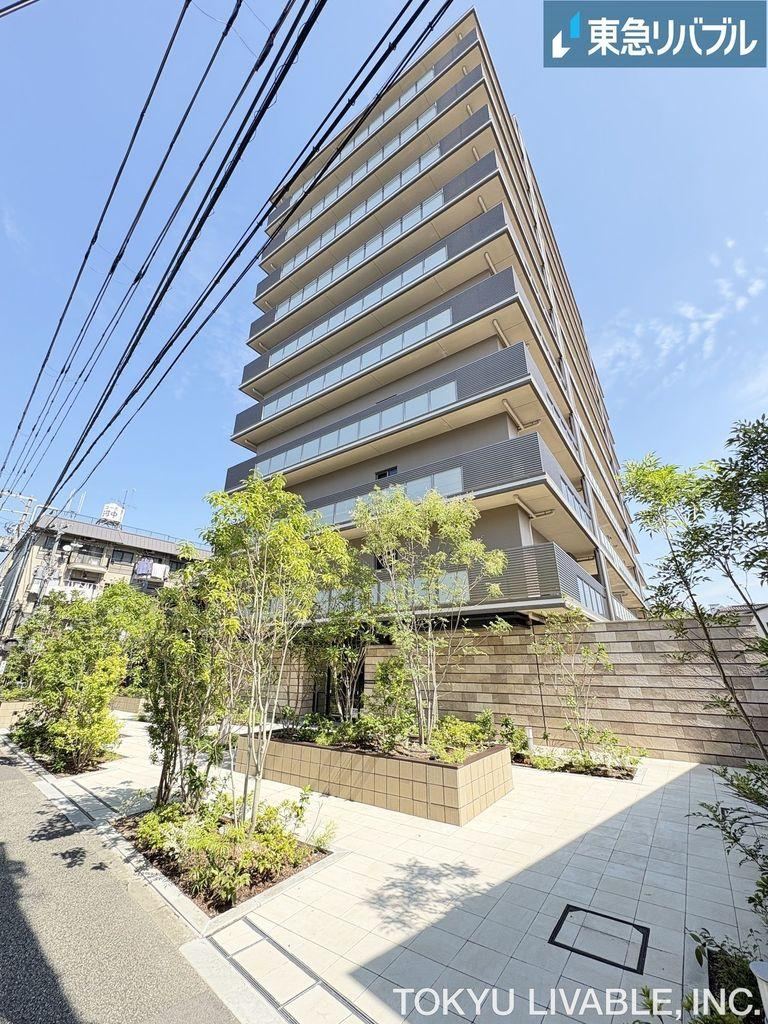 3LDK apartment in Sakai Ward, Sakai, Osaka - Photo 1