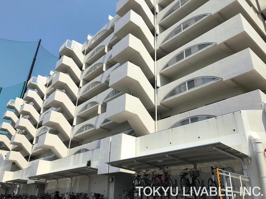 4LDK+S apartment in Nishinomiya, Hyogo - Photo 1