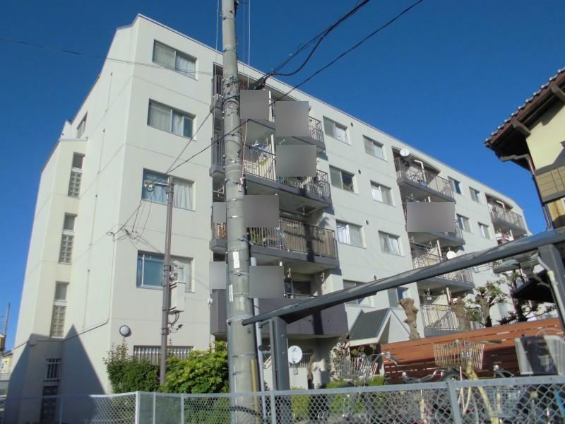 3LDK apartment in Hirakata, Osaka - Photo 1