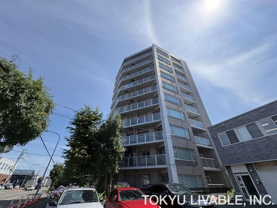 3LDK apartment in Shiroishi Ward, Sapporo, Hokkaido - Photo 1