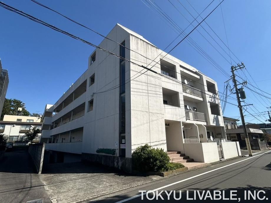 2LDK apartment in Aoba Ward, Sendai, Miyagi - Photo 1