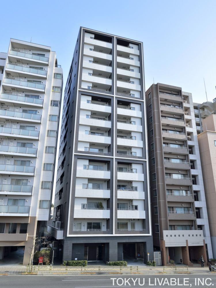 2LDK apartment in Shinagawa Ward, Tokyo - Photo 1