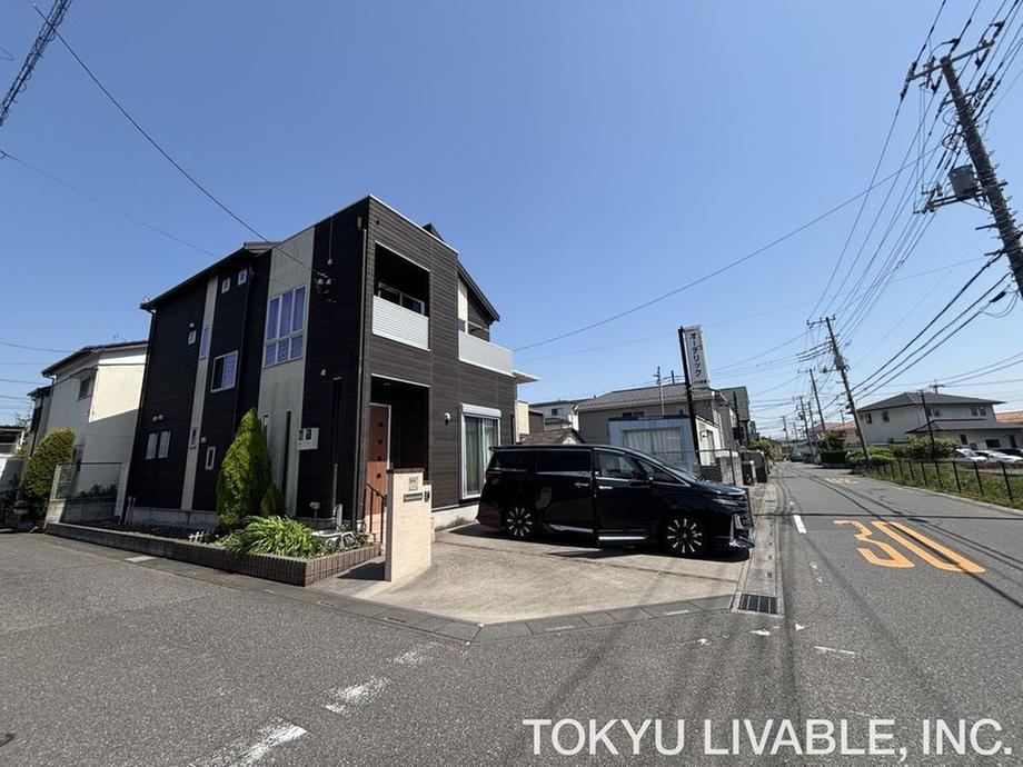 4LDK house in Soka, Saitama - Photo 1