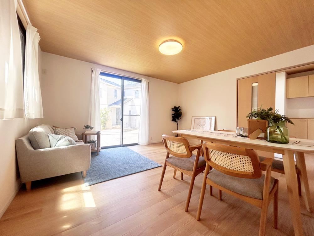 3LDK house in Takatsuki, Osaka - Photo 1