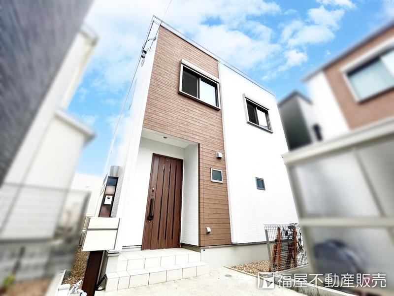 3LDK house in Hirakata, Osaka - Photo 1